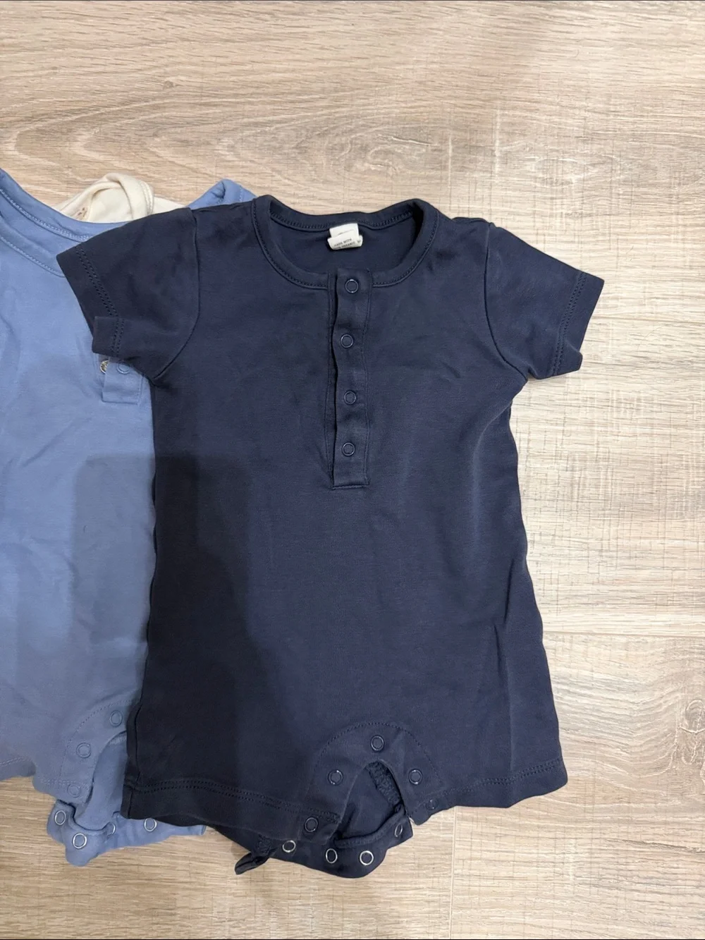 Colored Organics Kendi 7 onesies lot